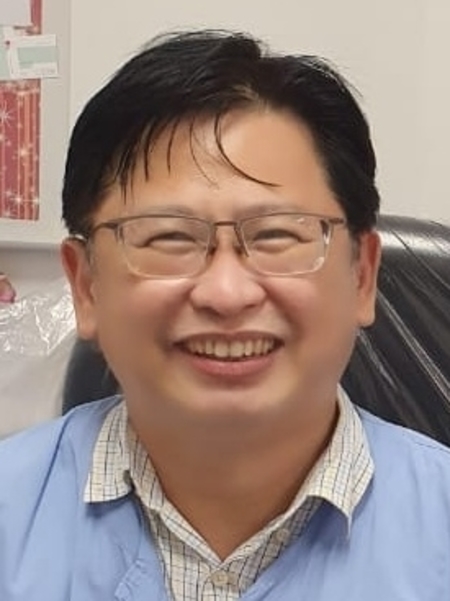 Dr Lee Tiong See