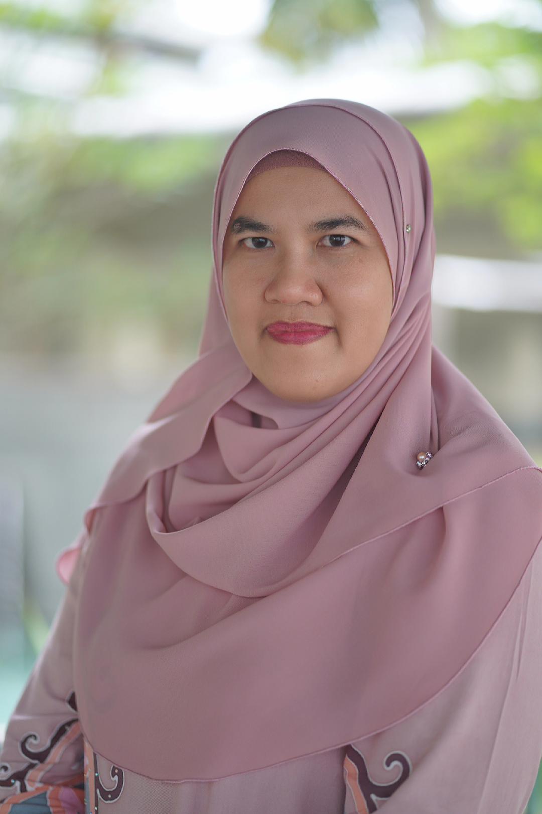 DR SITI NOR ROHA BINTI DAMAN HURI